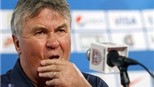 HLV Hiddink bác tin chuyển sang dẫn dắt Inter