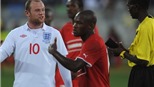 ĐT Anh: Rooney chửi thề trọng tài