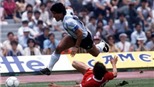 Maradona tái ngộ Huh Jung-moo