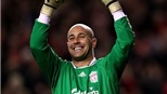 Pepe Reina: "Tây Ban Nha không thể sống bằng hào quang quá khứ"