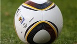 Adidas lên tiếng bảo vệ Jabulani
