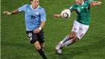 Juve muốn đưa Tiago vào hợp đồng mua Forlan