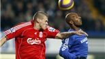 Anelka vẫn được Chelsea “tặng quà”