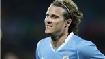 Diego Forlan: Cả sơn hà trên vai
