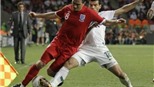 Ozil đối đầu Lampard: Nhà thơ và đấu sỹ…