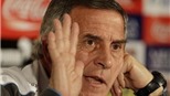 HLV Oscar Tabarez: "Lịch sử trong tầm tay Uruguay"