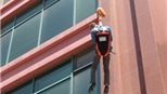 Thiết bị tự cứu khi cháy nhà cao tầng 
