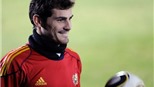 Casillas phá kỷ lục của thủ môn TBN tại World Cup 