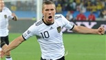 Đối đầu Forlan – Podolski: Cuộc chiến 2 số 10