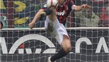Ambrosini: “Chúng tôi sẽ đá đến năm 40 tuổi, hoặc…”