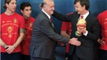 Vicente Del Bosque: Người thứ hai giành cả Cúp thế giới lẫn Cúp Champions League