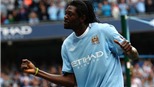 Adebayor gửi lời cảnh báo tới Chelsea và Man United