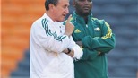 Nam Phi: Pitso Mosimane thế chỗ Parreira