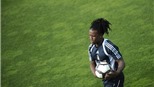 Juve theo đuổi Drenthe
