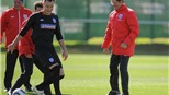 Cannavaro tin Capello sẽ "ra tay" với Terry 