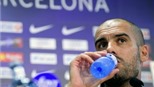 Guardiola khen Mourinho là một trong những HLV xuất sắc nhất