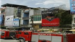 Cháy nhà dưới chân cầu vượt Ngã Tư Vọng - Hà Nội 
