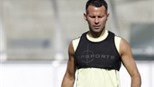 Giggs e ngại về sức mạnh của Liverpool