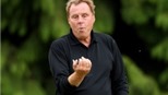 Harry Redknapp thách thức các "đại gia"