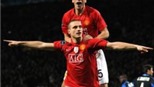 D.Gill: Vidic cam kết sẽ gắn bó lâu dài với Man United