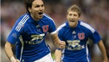 Universidad đặt một chân vào chung kết Copa Libertadores