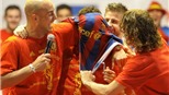 Puyol: Arsenal sai lầm khi giữ chân Fabregas