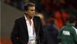 HLV Carlos Queiroz phải ra chất vấn