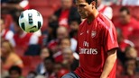 Vụ Cesc Fabregas: Đằng sau giọt nước mắt