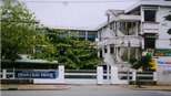 Hai trường đại học bị tạm ngừng tuyển sinh 2010