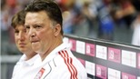 Robben chấn thương: Van Gaal chỉ trích đội ngũ y tế Hà Lan