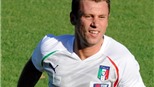 Juve mua Bastos, Inter mua Cassano?