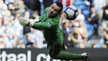 Thủ môn Given: Ở lại Man City, hay sang Arsenal?