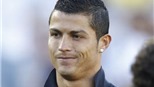 Chân dài Nereida Gallardo "bật mí" về mẹ của con trai Ronaldo