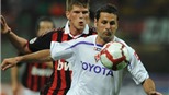     Milan và Roma tranh giành Gobbi