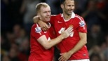 Man Utd - Newcastle 3-0: Cỗ máy thời gian
