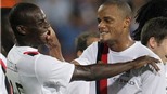 HLV Mancini cảnh báo Balotelli