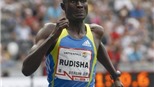 Rudisha lập KLTG cự li 800m