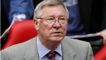 Ferguson đáp trả Wenger vụ “chê” Scholes