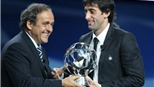 HLV Ferguson "đặt cửa" Milito sẽ đoạt Quả Bóng Vàng