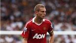 Vidic lo lắng về hàng phòng ngự của M.U