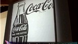 Bức họa chai Coca Cola thu về 35 triệu đô la Mỹ