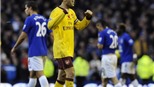 Everton - Arsenal 1-2: Rock xuyên màn đêm…