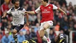 Arsenal - Tottenham 2-3: "Pháo" lại xịt