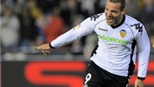 Valencia-Almeria 2-1: Soldado thỏa ước nguyện
