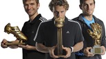 Casillas và Forlan được trao Găng tay Vàng và Quả bóng Vàng