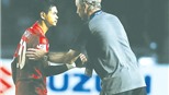 Indonesia lên cơn sốt Alfred Riedl