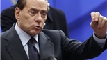 Berlusconi thích Ronaldinho hơn Cassano