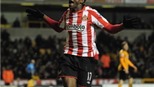  Wellbeck nên ở lại Sunderland!
