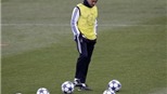 HLV Mourinho loại bỏ khả năng dẫn dắt một ĐTQG
