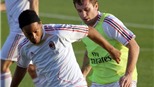 Ronaldinho gây rối ở Dubai
